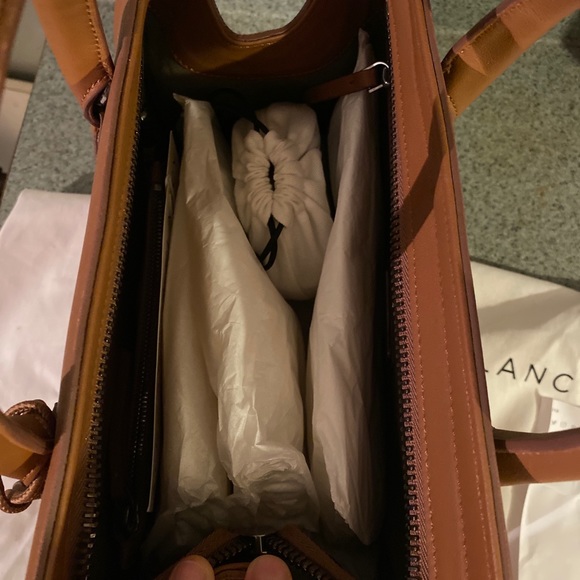 Alexandra Clancy Cognac Sullivan Tote Bag - Picture 7 of 11